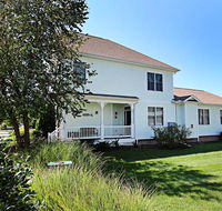 11134 Signature Boulevard Townhouse - Tourism Bookings