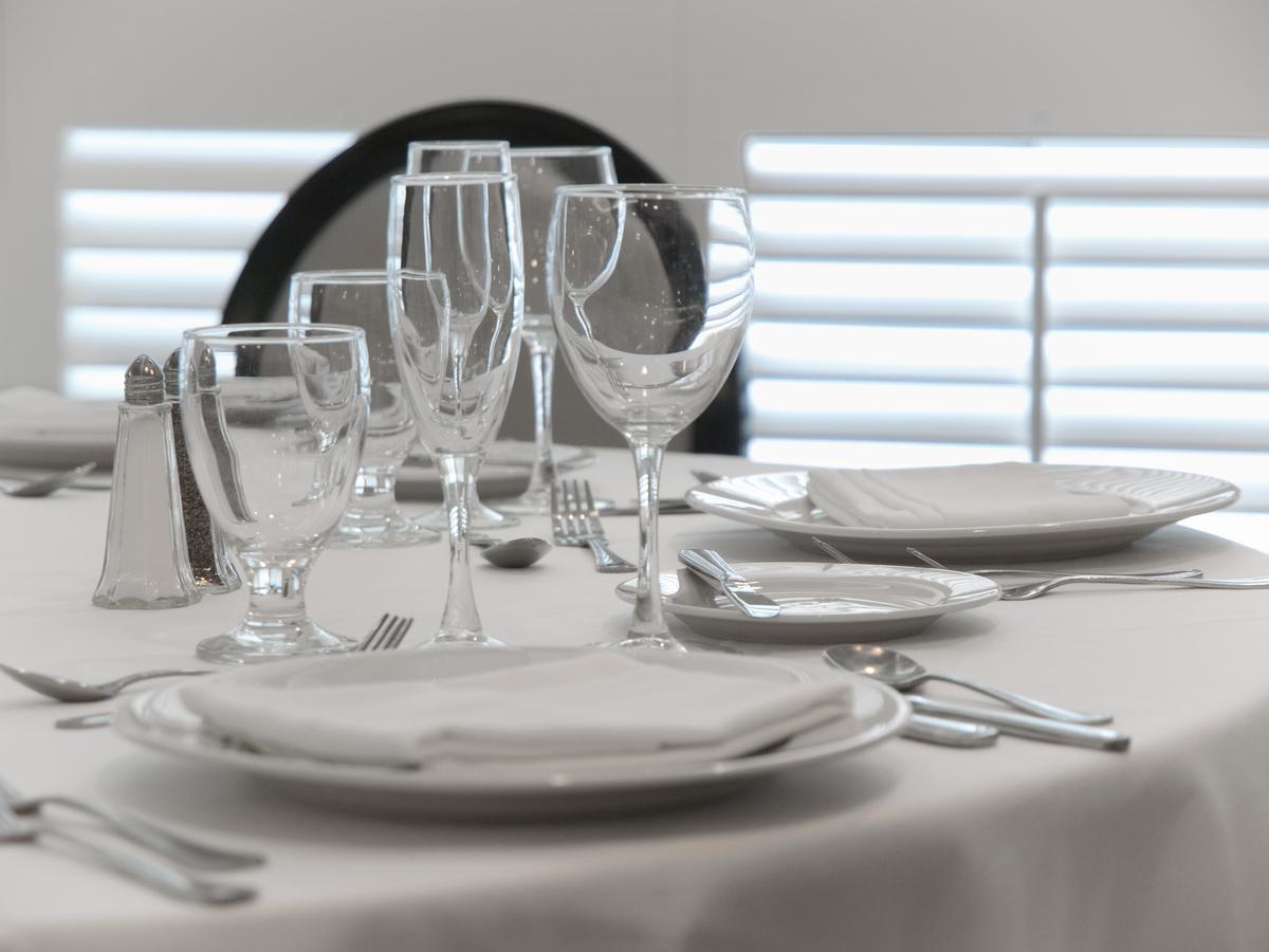 State Plaza Hotel - thumb 30