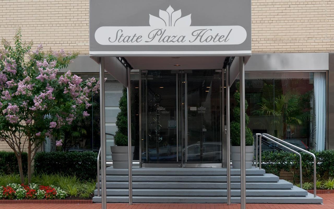 State Plaza Hotel - thumb 13