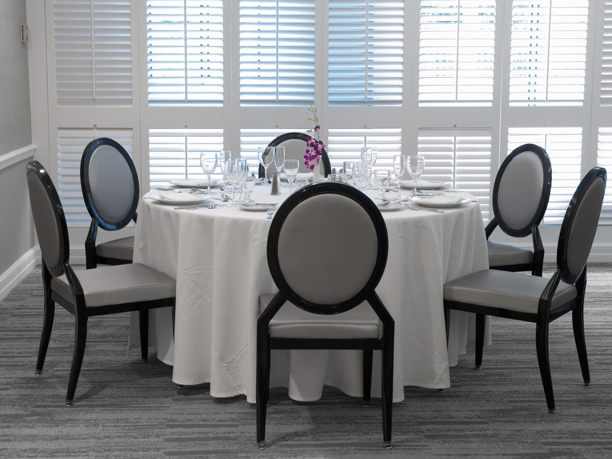 State Plaza Hotel - thumb 27