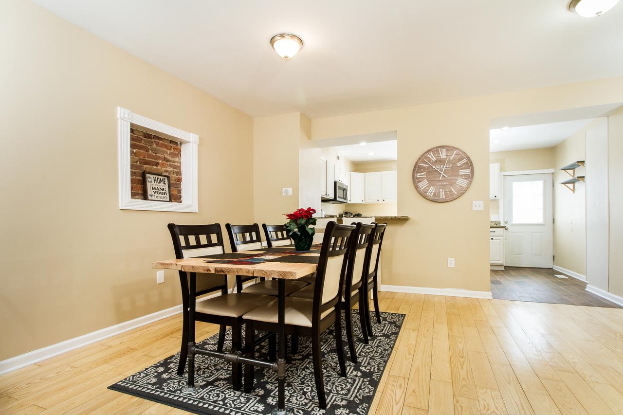THE GRAY HOUSE BY GALLAUDET 4 BR - thumb 15
