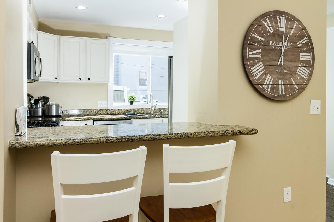 THE GRAY HOUSE BY GALLAUDET 4 BR - thumb 12