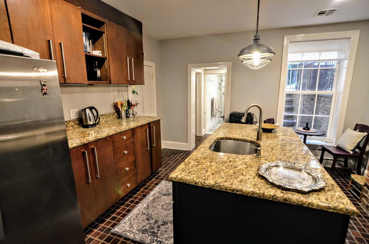 807 East Capitol St. Home - thumb 14