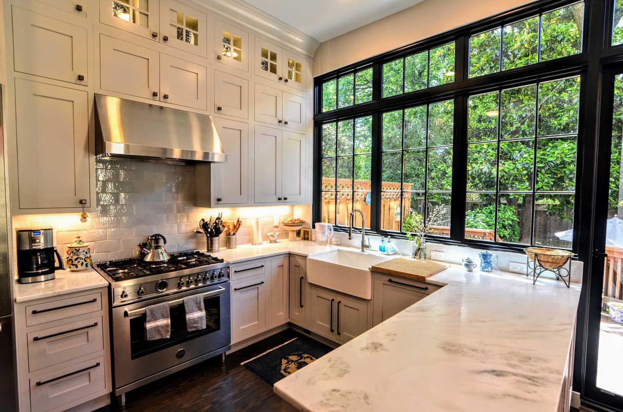 807 East Capitol St. Home - thumb 0