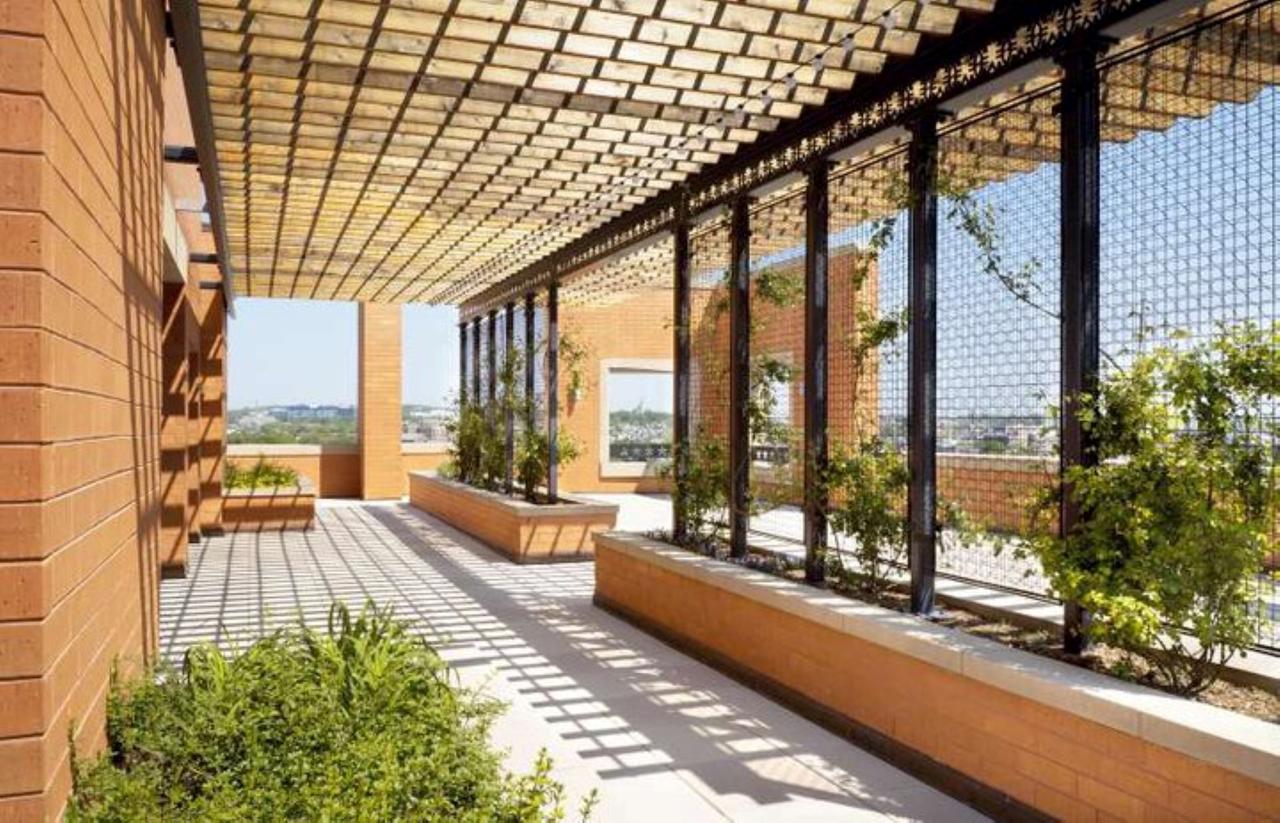 Churchill Living Mass Apartments - thumb 6