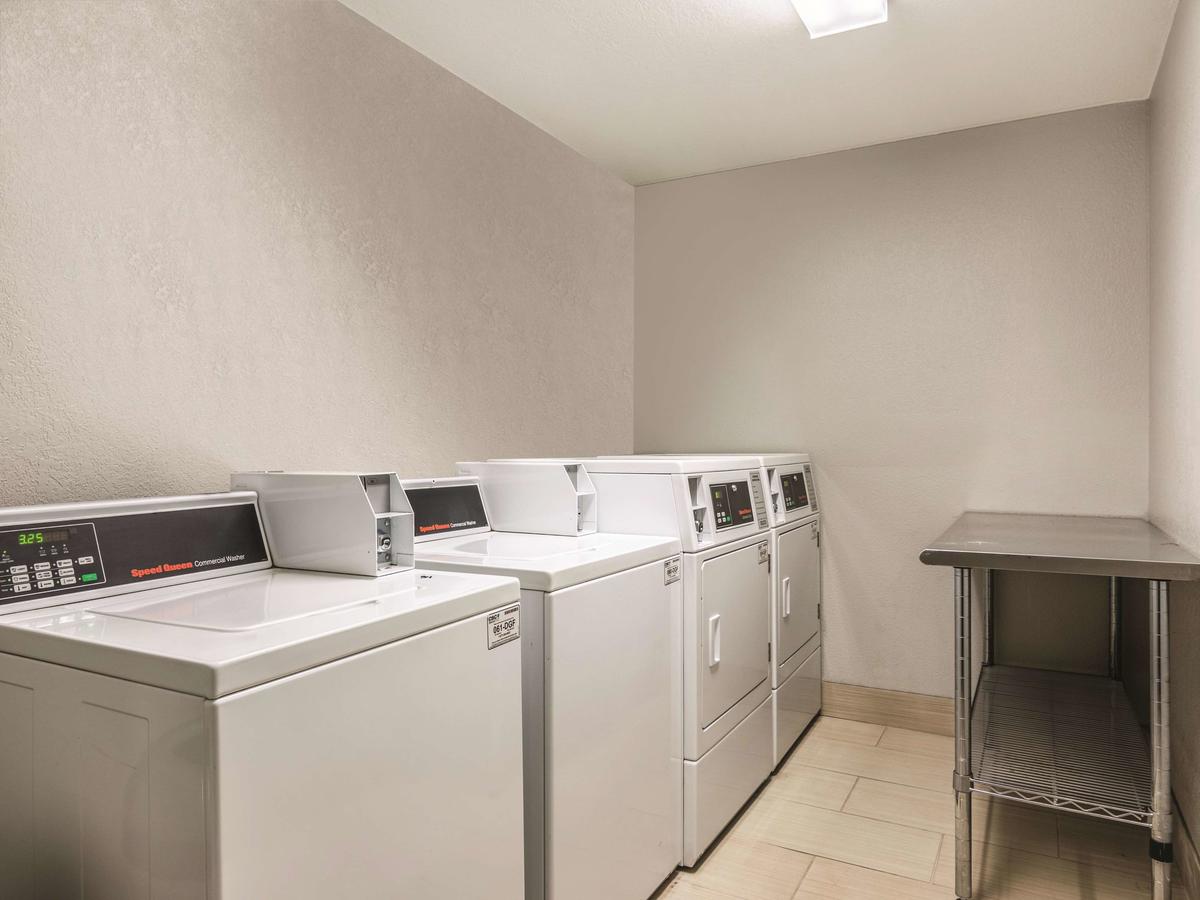 La Quinta Inn By Wyndham Jupiter - thumb 9