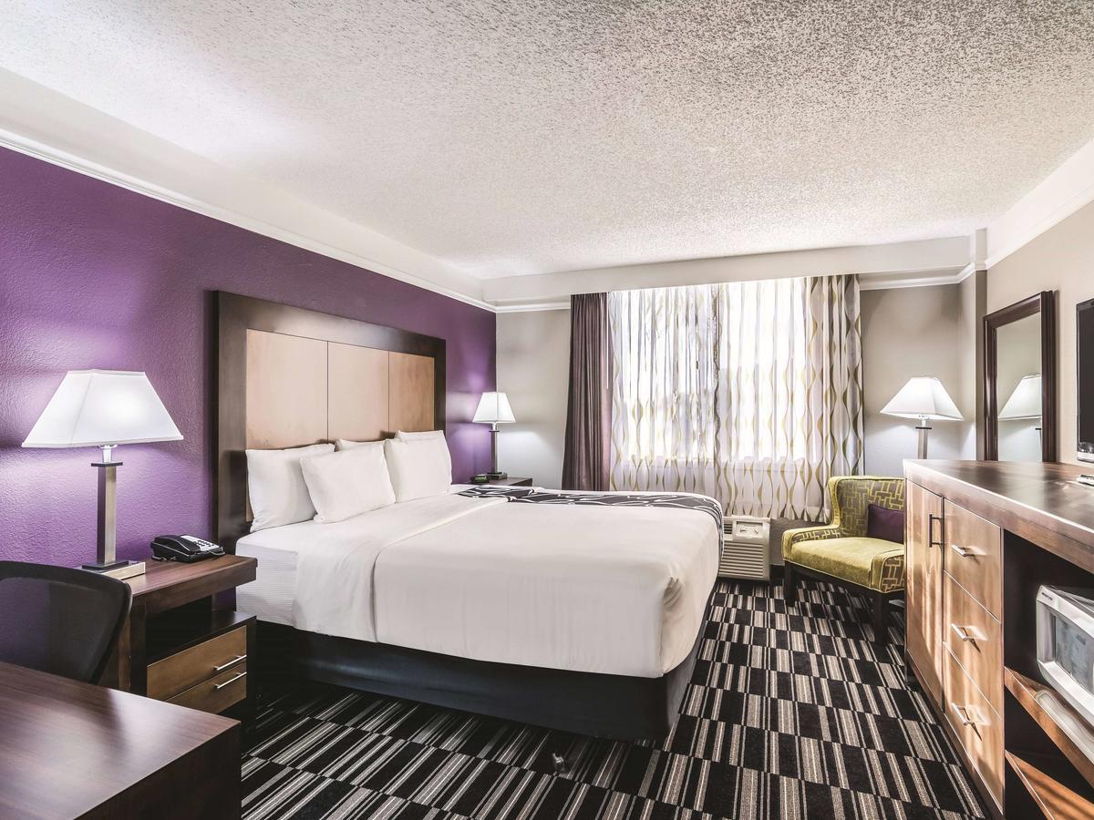 La Quinta Inn By Wyndham Jupiter - thumb 20