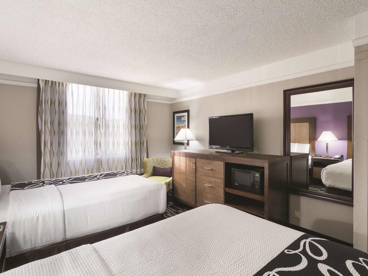 La Quinta Inn By Wyndham Jupiter - thumb 7