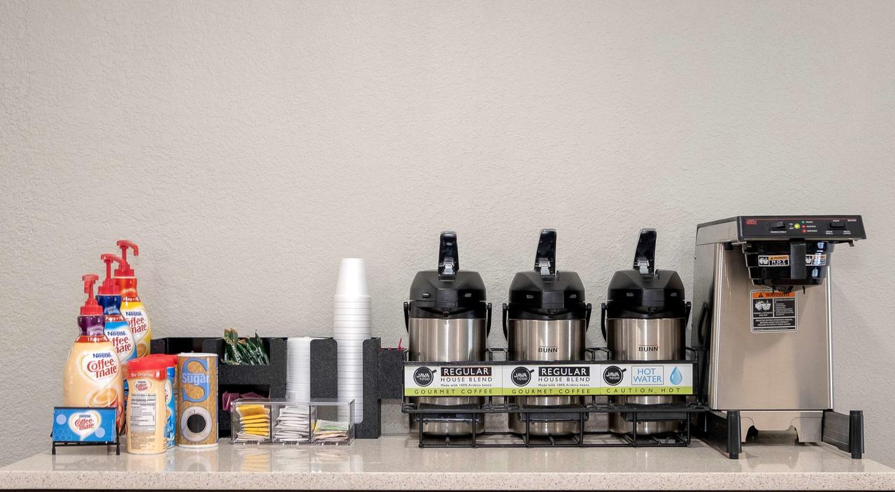 Red Roof Inn PLUS+ West Palm Beach - thumb 3