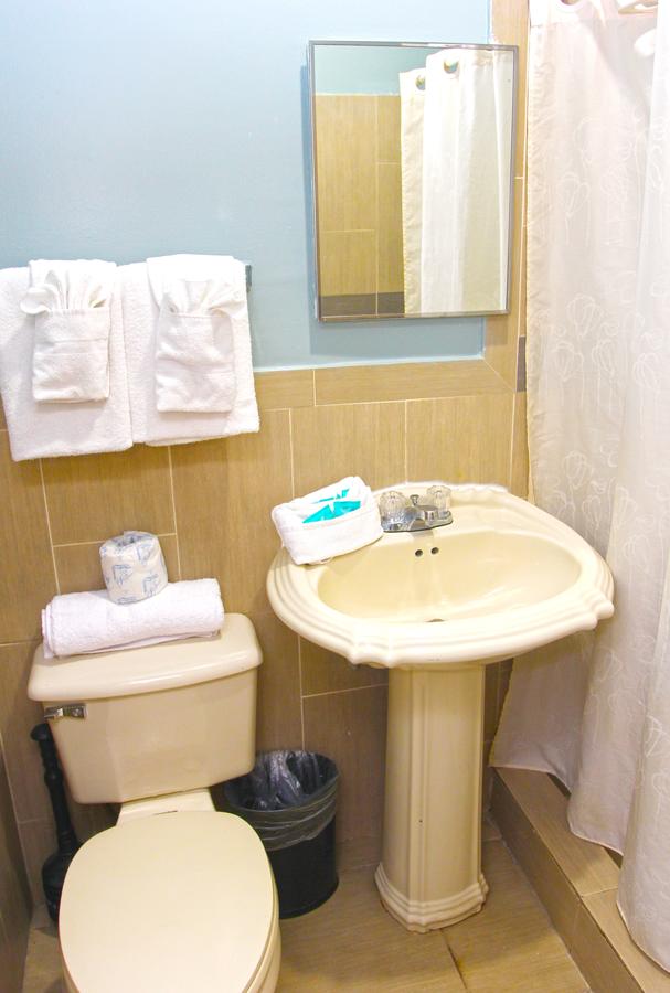 Paradise Oceanfront HBH - thumb 3