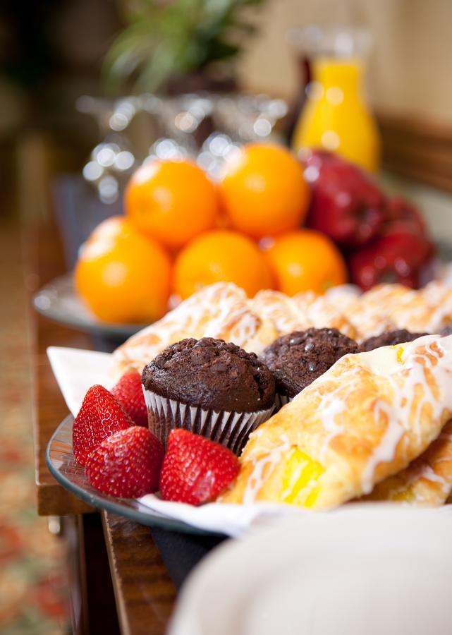 Holiday Inn Palm Beach-Airport Conference Center - thumb 12