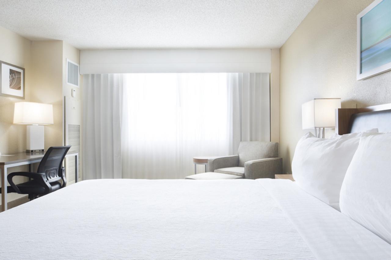 Holiday Inn Palm Beach-Airport Conference Center - thumb 27