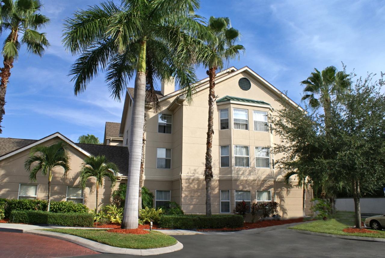 Homewood Suites By Hilton Fort Myers - thumb 17