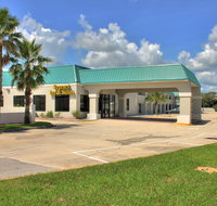 Regency Inn  Suites - Saint Augustine - Tourism Bookings