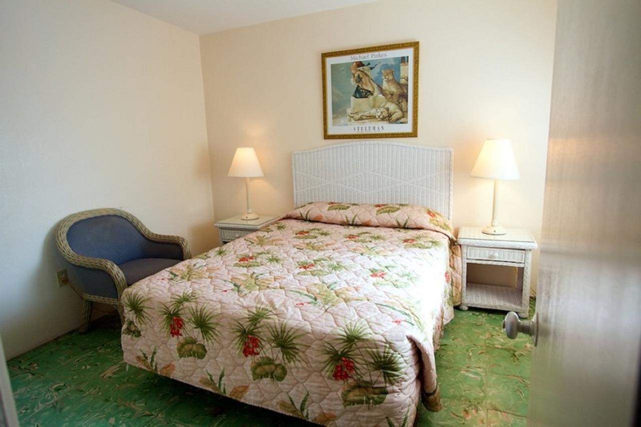 El Patio Motel - thumb 21