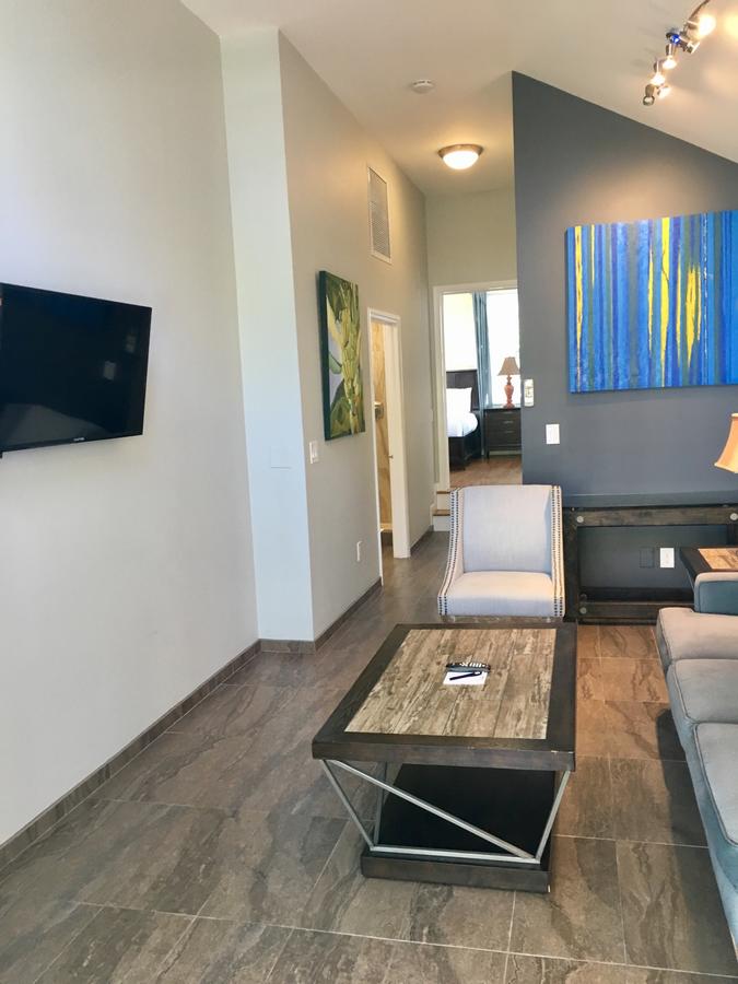 Douglas House - thumb 15