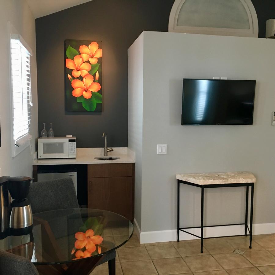 Douglas House - thumb 9