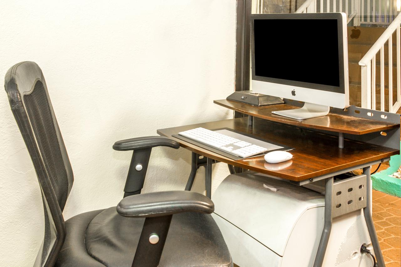 Ocean Reef Hotel - thumb 38