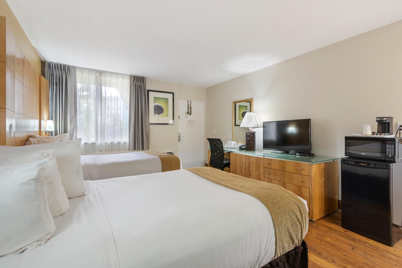 Ocean Reef Hotel - thumb 22