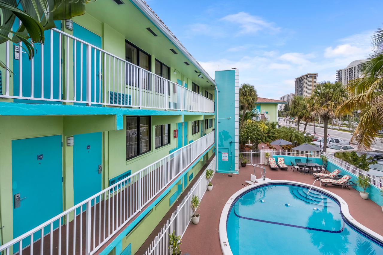 Ocean Reef Hotel - thumb 31