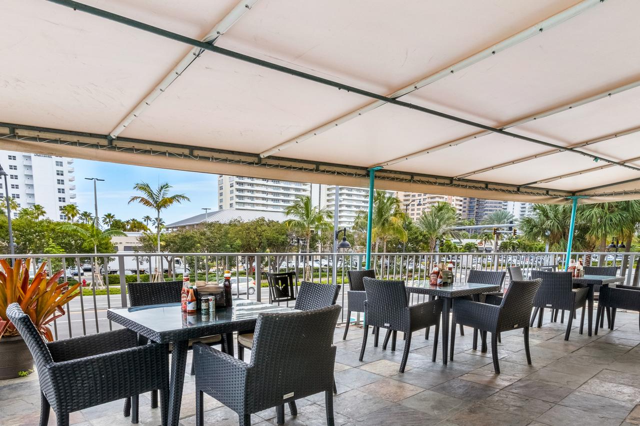 Ocean Reef Hotel - thumb 27