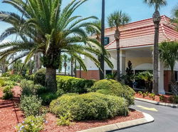 Quality Inn & Suites St Augustine Beach Area