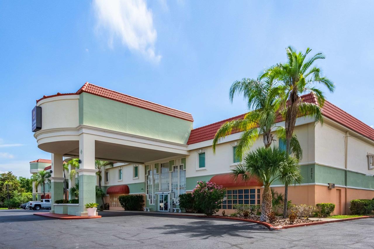 Clarion Inn & Suites Clearwater - thumb 1