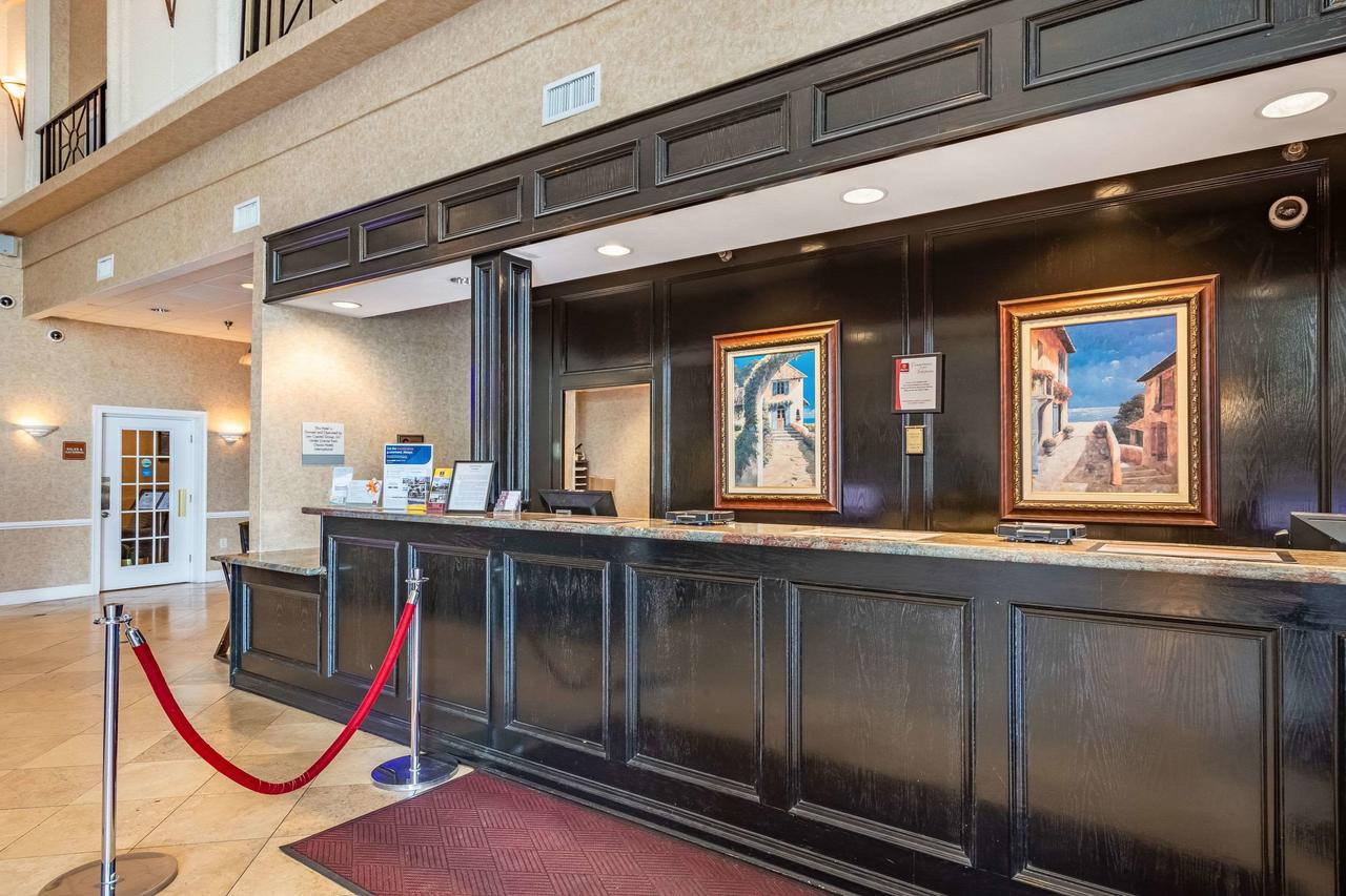 Clarion Inn & Suites Clearwater - thumb 34