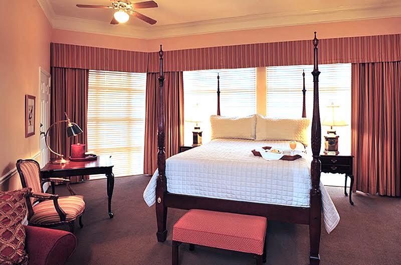 Governors Inn Hotel - thumb 2