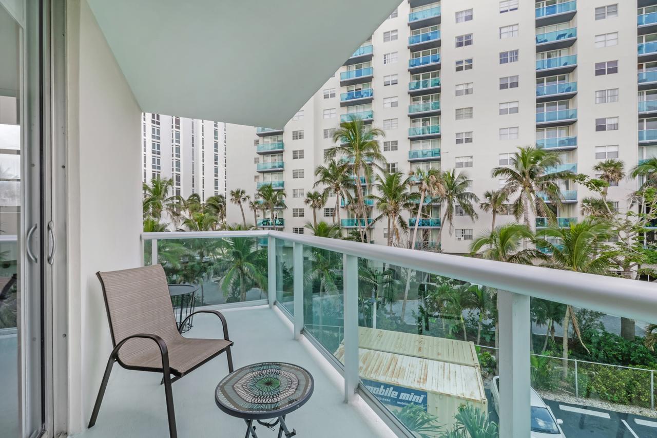 2BEDS 2BATHS APARTMENT ON THE BEACH! - thumb 13