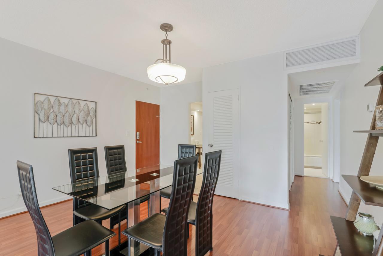 2BEDS 2BATHS APARTMENT ON THE BEACH! - thumb 2