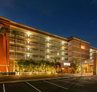 Ramada by Wyndham Tampa Airport Westshore - Tourism Bookings