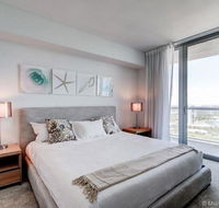 Stunning 2 Bedroom Bay Front Apt w/ Breathless View 1909 - Students Accommodation