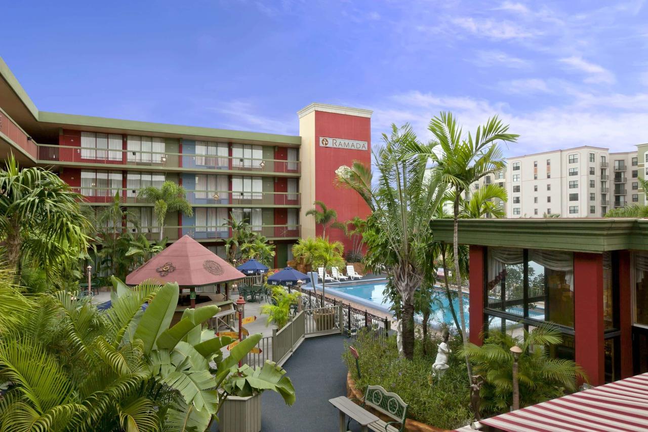 Ramada By Wyndham Hollywood Downtown - thumb 29