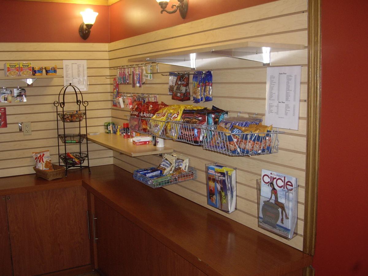 Ramada By Wyndham Hollywood Downtown - thumb 19