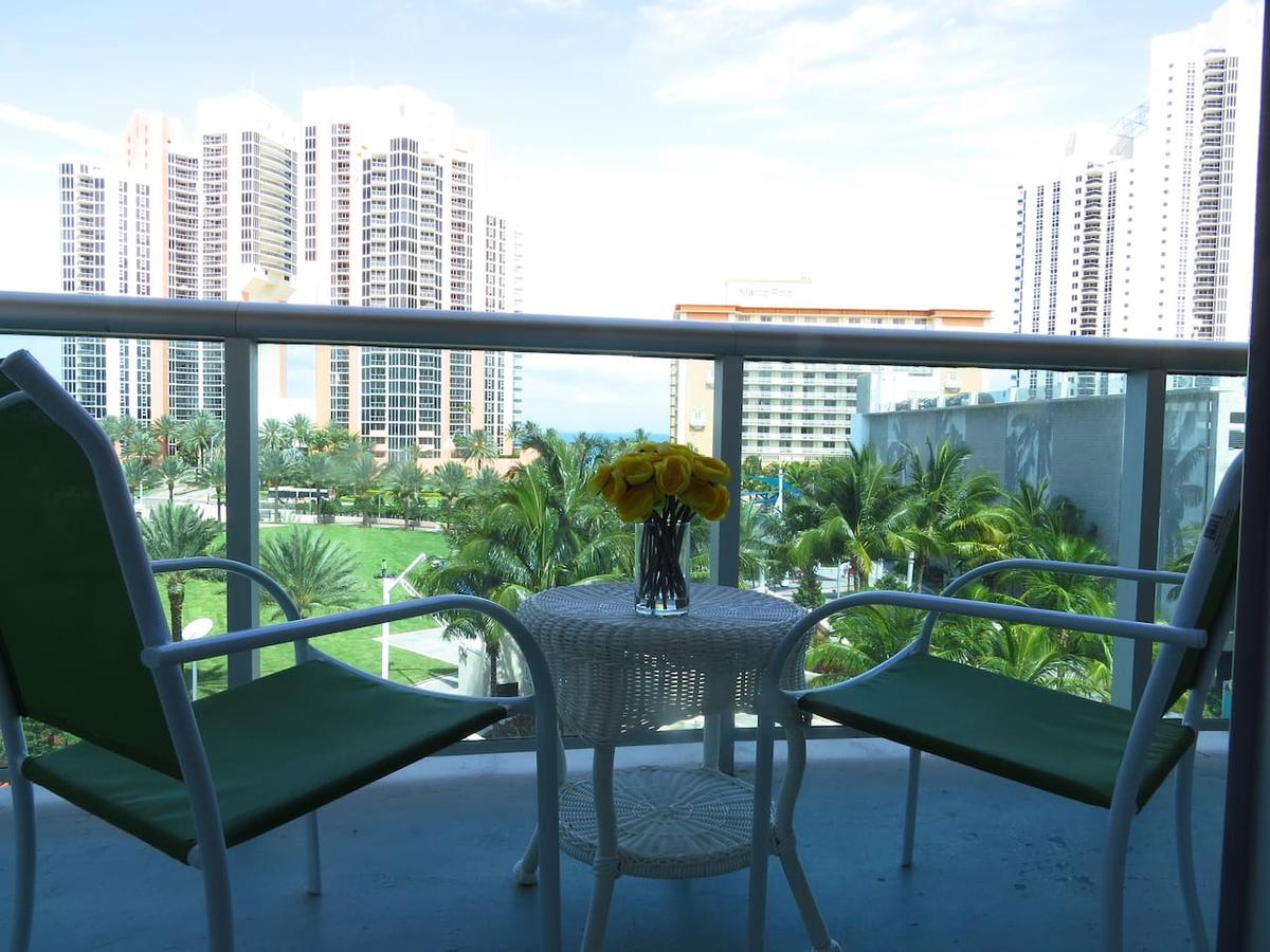 Great Sunny Isles Lodging - thumb 1