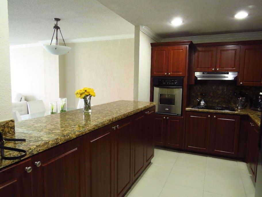 Great Sunny Isles Lodging - thumb 5