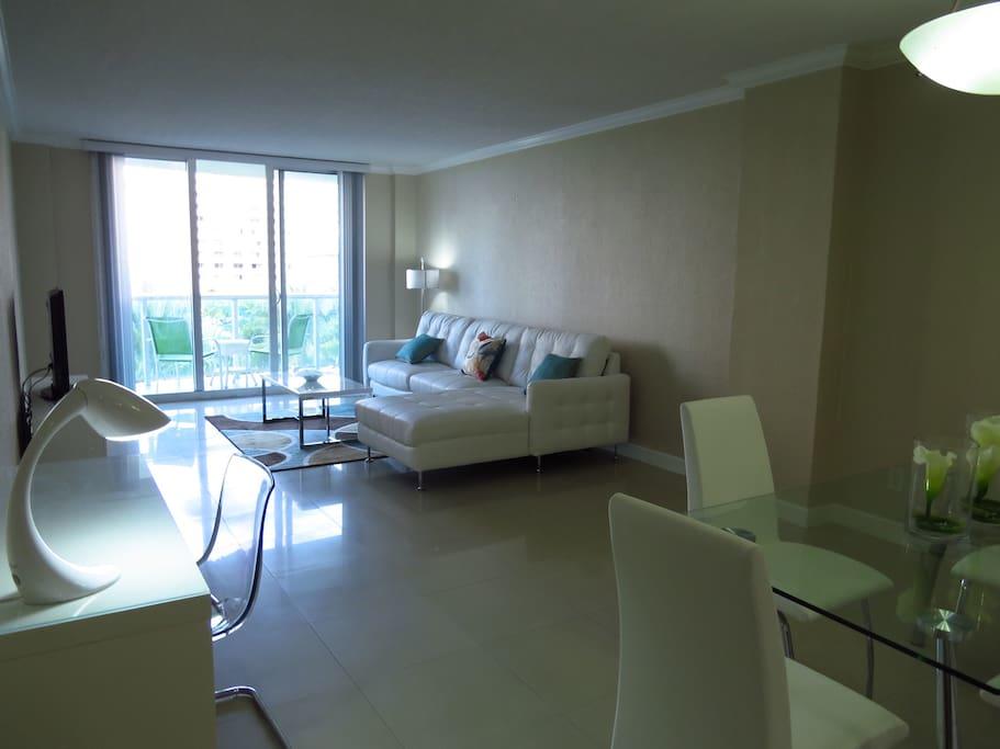 Great Sunny Isles Lodging - thumb 4