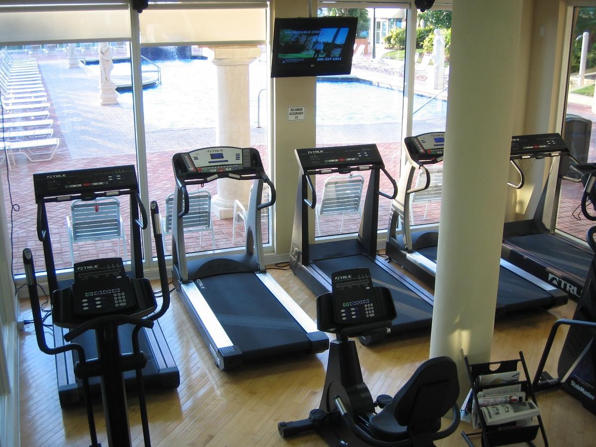 Yacht Club Modern Luxury Apartments - thumb 10