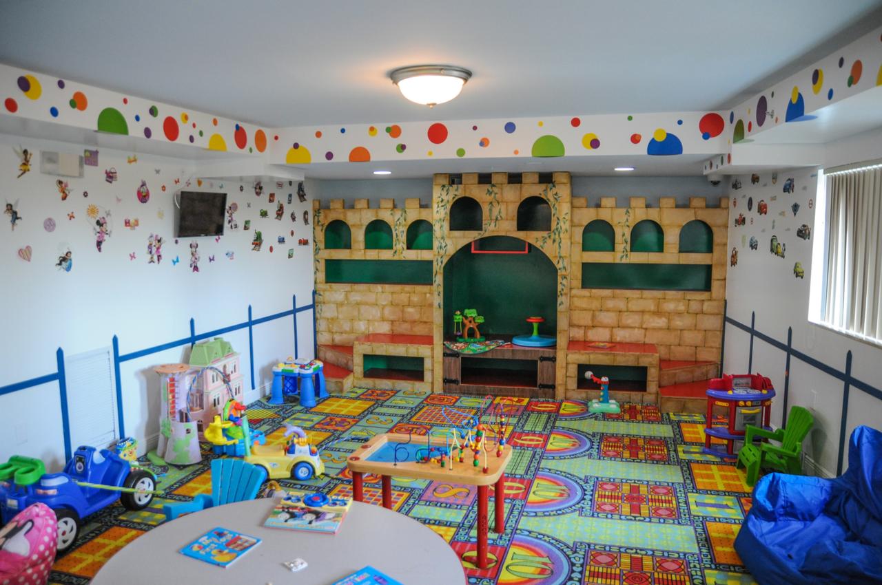 Yacht Club Modern Luxury Apartments - thumb 3