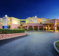 Baymont by Wyndham Tampa Near Busch Gardens - Tourism Bookings