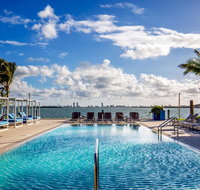 Mare Azur Design District Luxury Apartments - China Accommodation