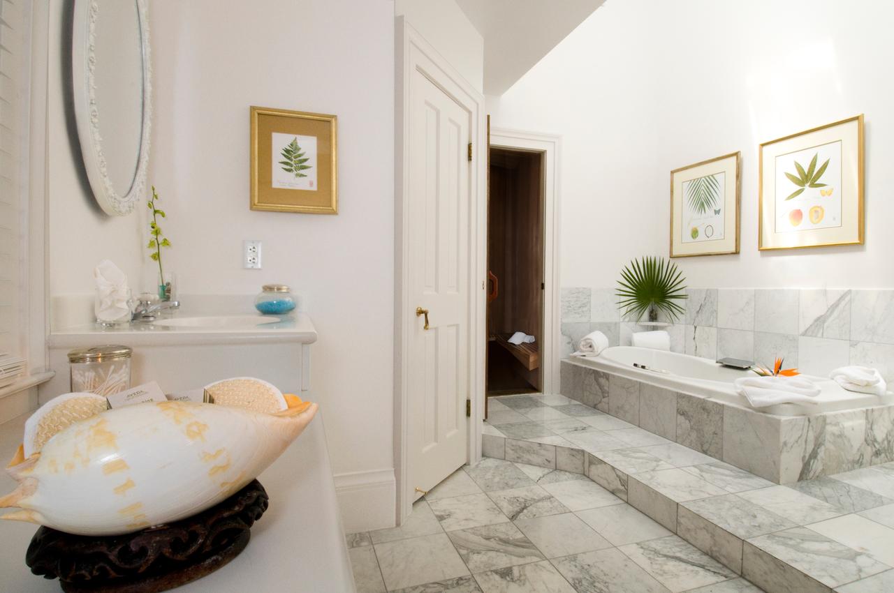 The Gardens Hotel - thumb 20