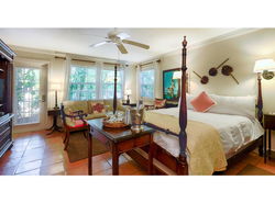 The Caribbean Court Boutique Hotel