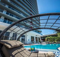 Marvelous 2 Bedroom Apt w/ BayView 2009 - Students Accommodation