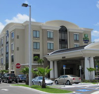 Holiday Inn Express Hotel  Suites Tampa-USF-Busch Gardens - Tourism Bookings
