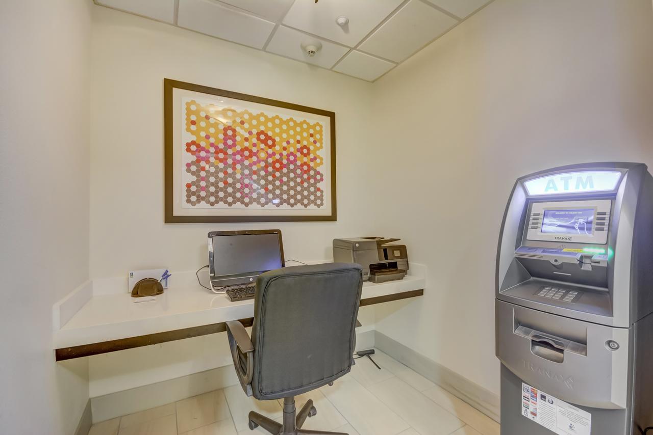 Holiday Inn Express Hotel & Suites Tampa-USF-Busch Gardens - thumb 15