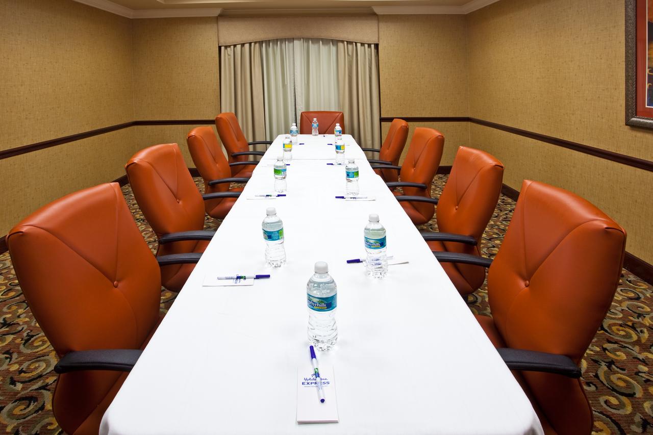 Holiday Inn Express Stuart - thumb 13
