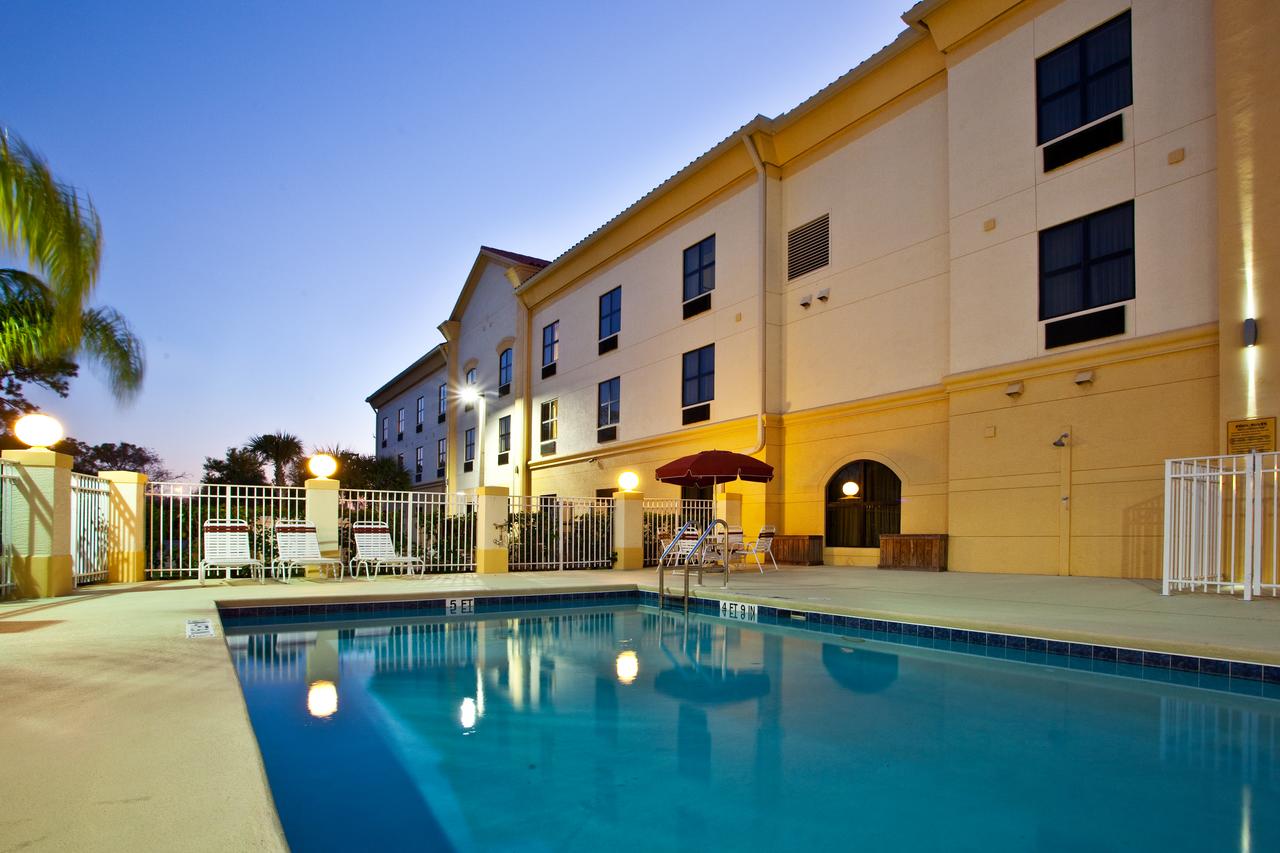 Holiday Inn Express Stuart - thumb 15