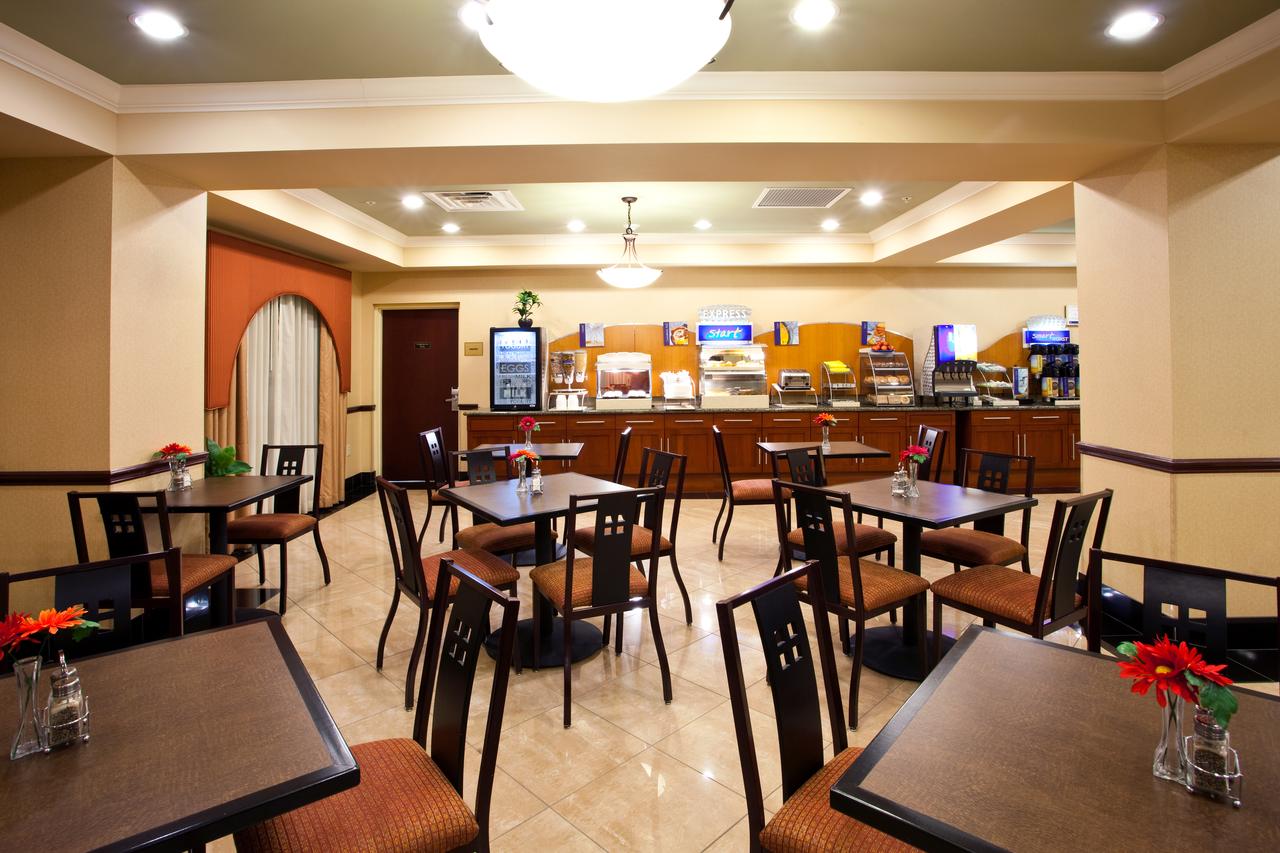 Holiday Inn Express Stuart - thumb 26